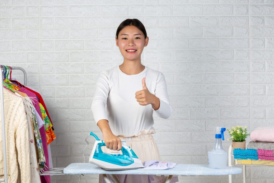 عمالة فليبينيه بجده